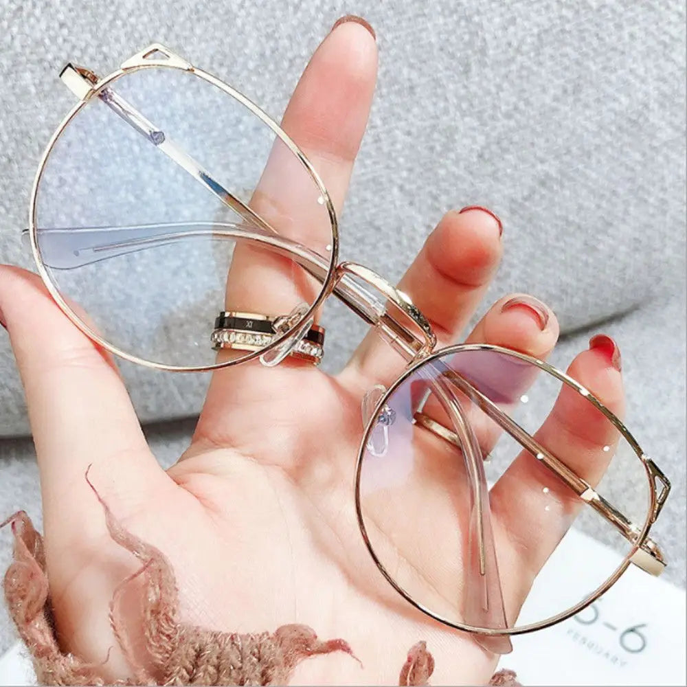 Trendy Office Anti Blue Light Glasses for Women Cute Cat Ears Eyewear Blue Rays Blocking Eyewear Classic Metal Frame Eyeglasses Quake