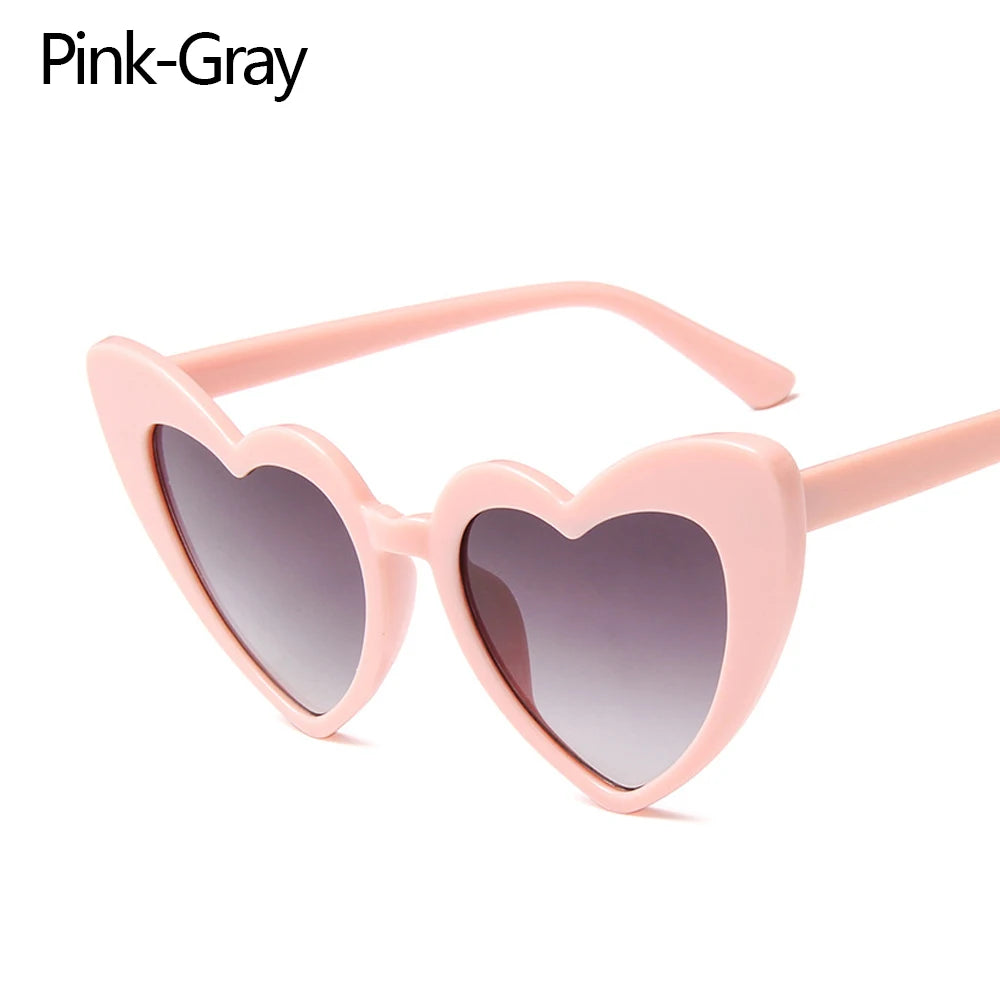 Fashion Heart-Shaped Sunglasses for Women Summer UV400 Sun Glasses Brand Design Love Heart Shades Trendy Street Snap Eyewear Quake Pink-Gray