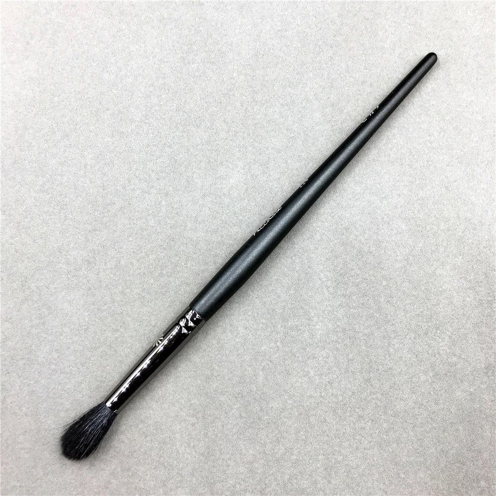 Professional Eye Blending Brush Natural Goat Hair Eyeshadow Blender Nose Shadow Highlighter Make up Brush Cosmetic Tool Quake Default Title