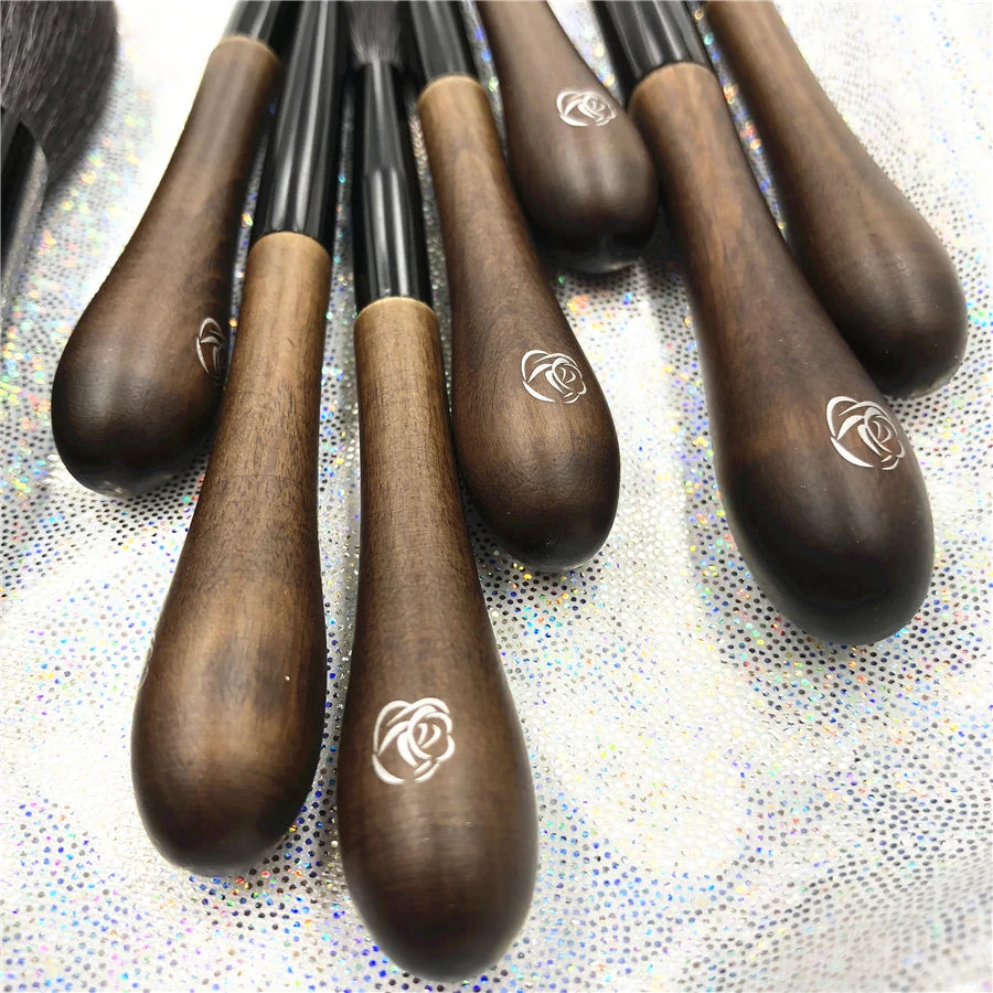 Goat Hair 10Pcs Makeup Brush Set Professional Wood Powder Blush Highlighter Eye Cosmetic Brush Kit with Bag Brochas Maquillaje Quake
