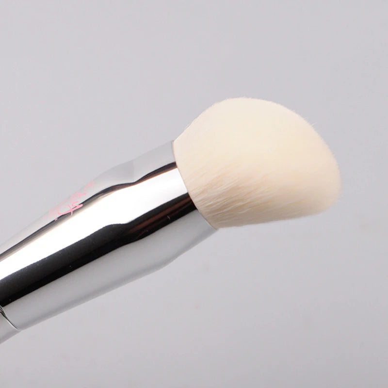 Professional IT Cosmetic Foundation Brush Silver Chromed Round Head Liquid Foundation BB Cream Bronzer Makeup Brush Quake