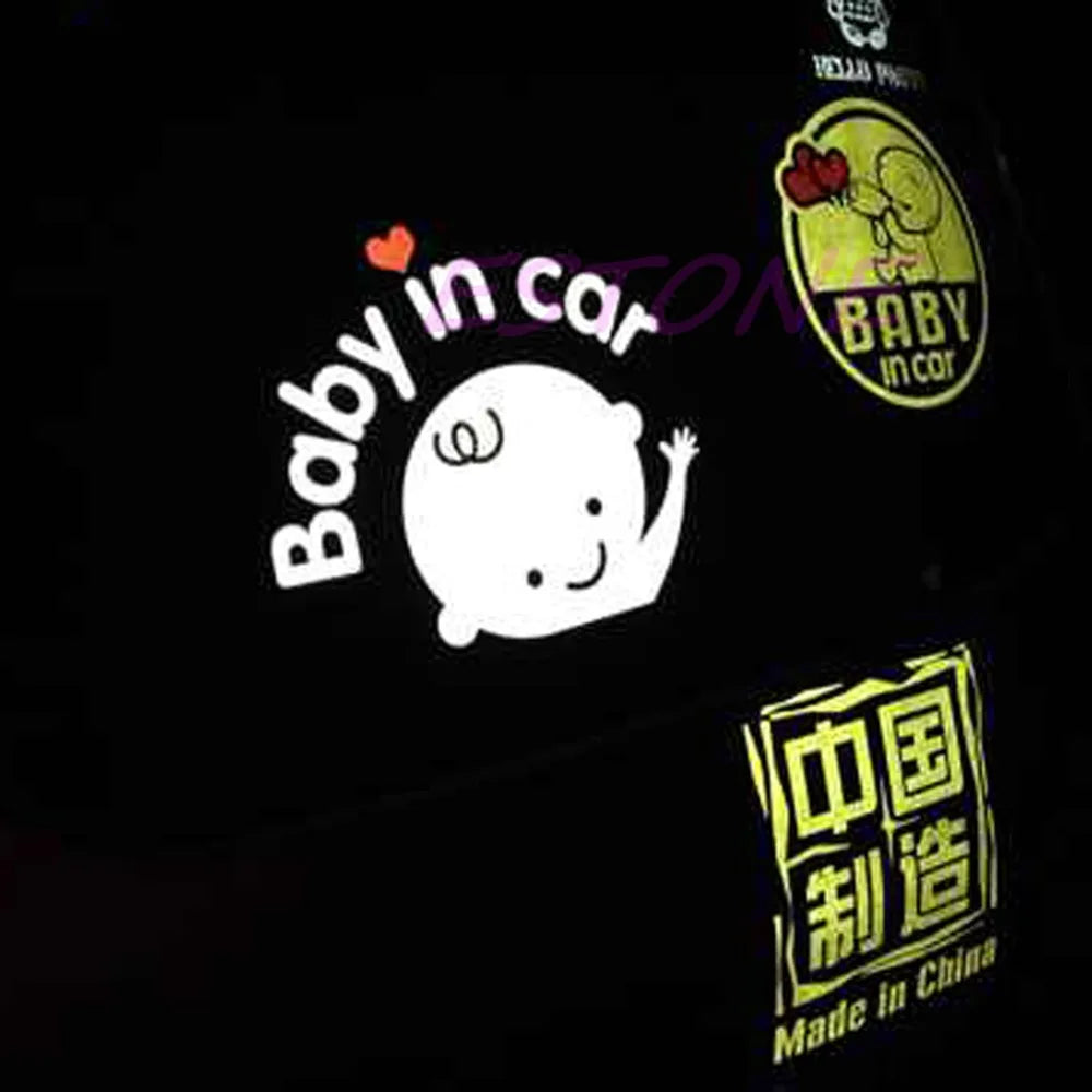 13*16cm Car Cartoon 'Baby in Car' Stickers Baby on Board Safety Sign Cute Car Decal Vinyl Sticker Quake