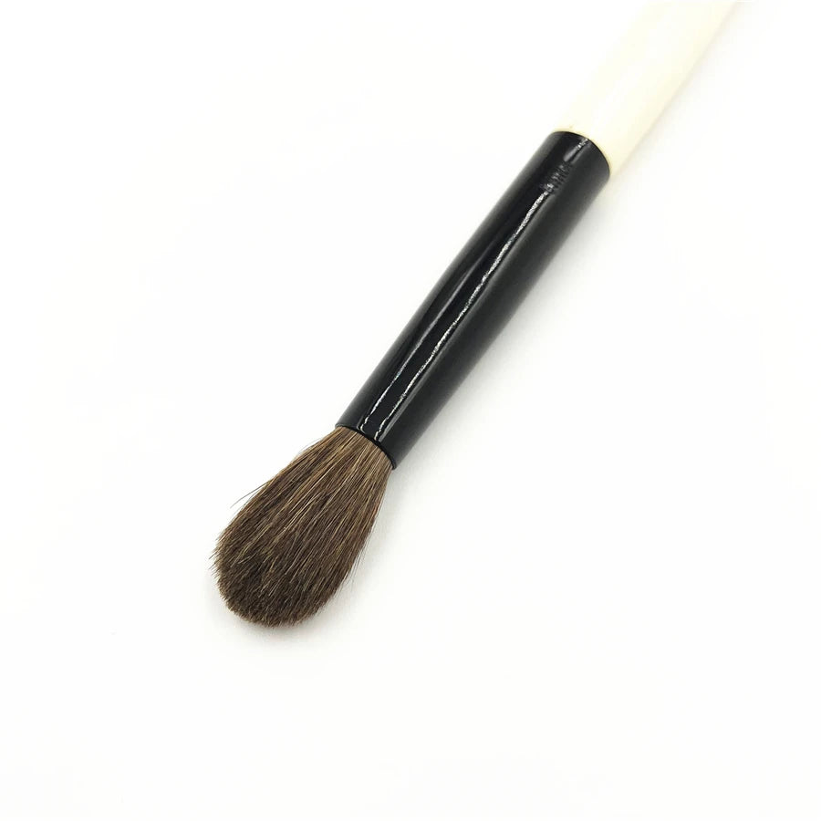 Natural Horse Hair Long Handle Eyeshadow Highlighter Eye Blending Makeup Brush Cosmetic Tool Quake