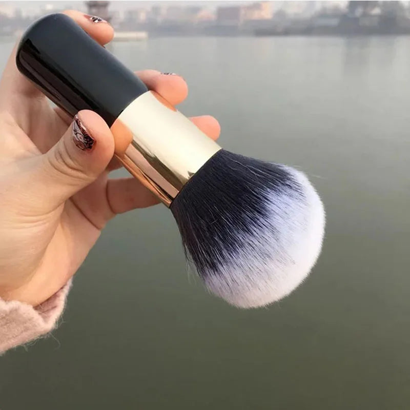 Big Size Makeup Brushes Beauty Powder Face Blush Brush Professional Large Cosmetics Soft Foundation Make Up Tools Quake
