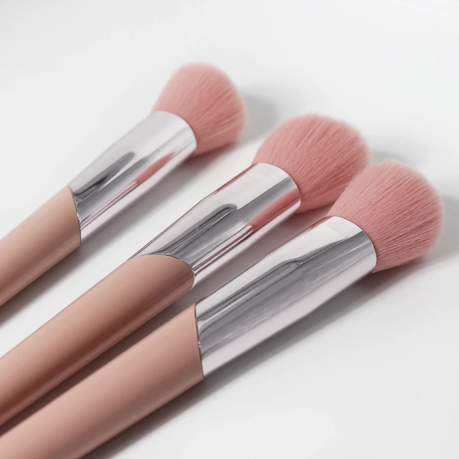 Fashion Fenty Style #117 Make up Brush Pink Soft Angled Cheek Blusher Makeup Brush Cosmetic Tool Quake