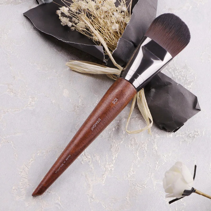 Professional Big Foundation Brush #108 Tongue Shape Straight Flat Liquid Foundation Brush Facial Mask Makeup Brush Quake