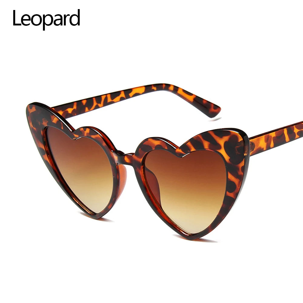 Fashion Heart-Shaped Sunglasses for Women Summer UV400 Sun Glasses Brand Design Love Heart Shades Trendy Street Snap Eyewear Quake Leopard