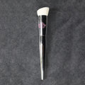 Angled Flat Top Foundation Brush IT Cosmetic Silver Chromed Precision Cream Foundation Makeup Brush Quake Default Title