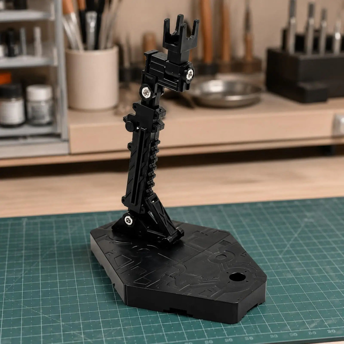 Action Figure Stand with Screwdriver Adjustable Jointed Display Holder for Model Figures Hobby Workspace Photography Quake UniversalSolidWht