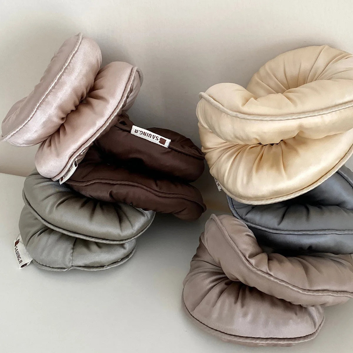 Sponge Sleep Elastic Ponytail Holder Hair Scrunchies for Women Hair Accessories Girls Soft Solid Satin Filled Cotton Big Bands Quake