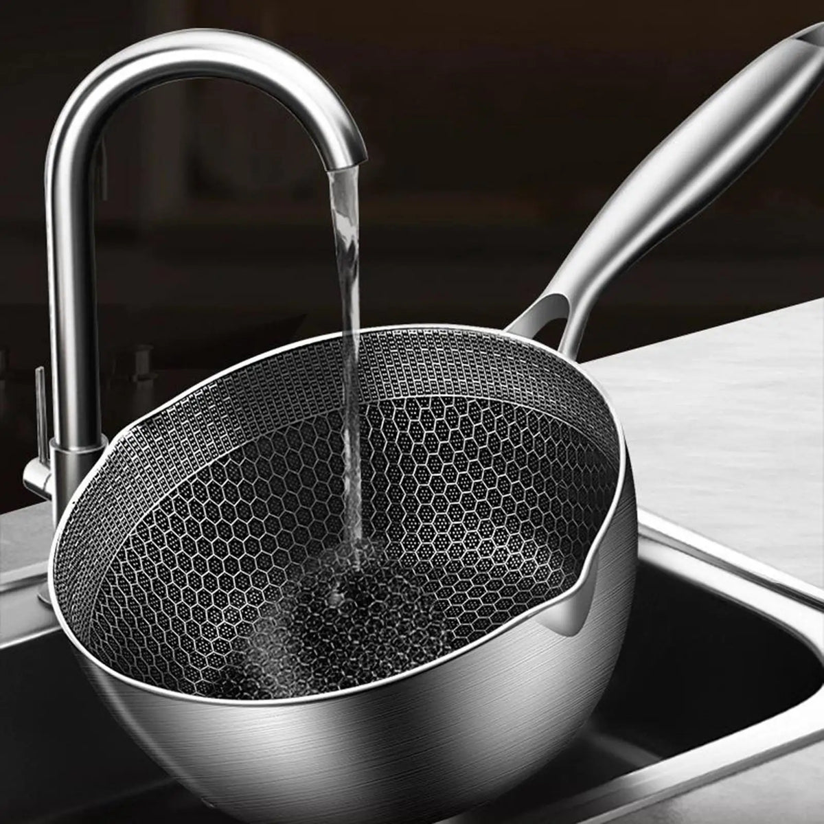 Japanese Tempura Fryer Pan Ramen Pan with Oil Drip Drainer Rack Deep Fryer Pot for Instant Noodles Dried Fish Stew Fries Chicken Quake