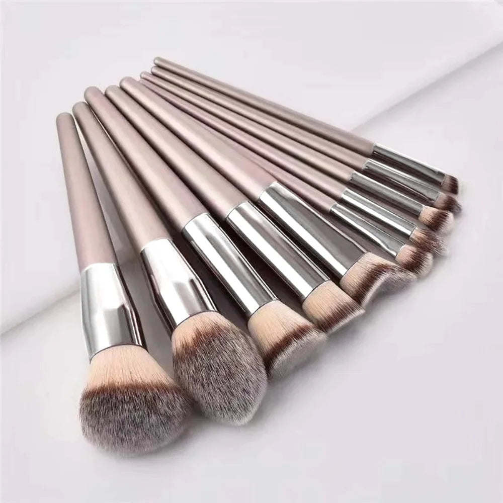 10 Makeup Brush Set Professional Foundation Concealer Powder Eyeshadow Blush Brush Blending Cosmetic Beauty Tool for Face & Eye Quake 10pcs