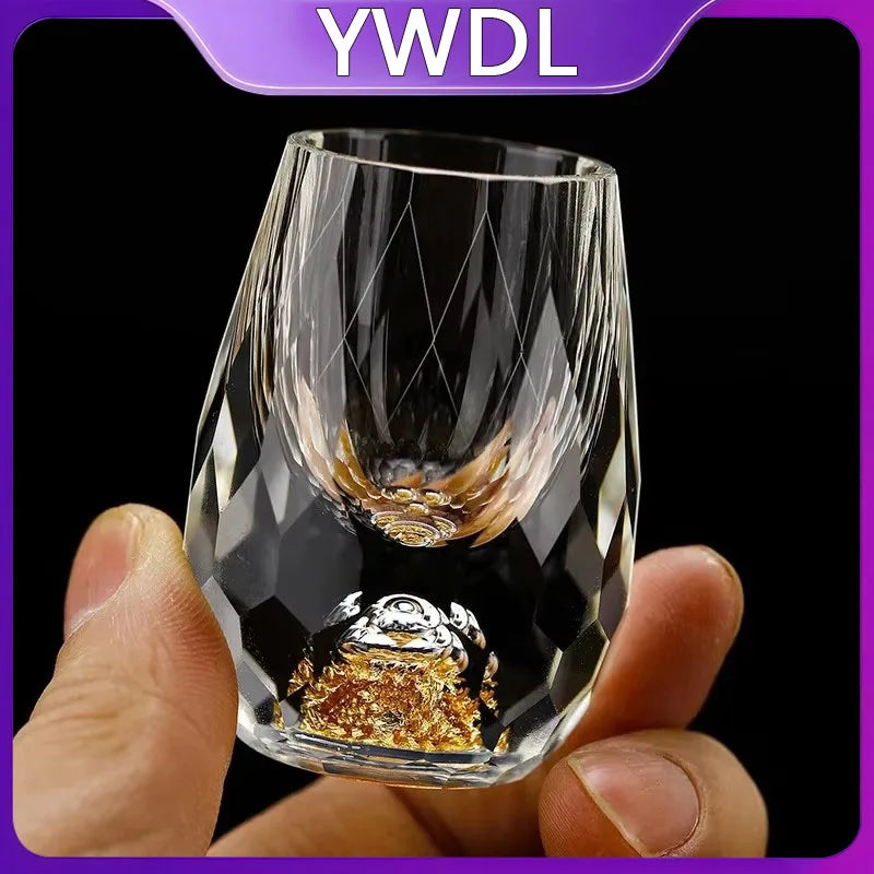 YWDL 1/2/4/6pcs Luxury Crystal Glass Vodka Sake Shochu Bar Liqueur Gold Foil Glass Tea Cup Gift Hard Liquor Wine Glasses 15ml Quake