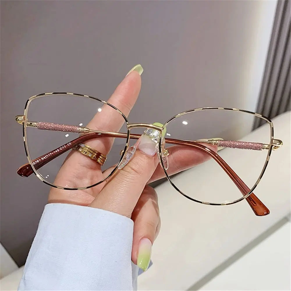 Fashion Vintage Cat Eye Computer Goggles Women Anti Blue Light Glasses Metal Frame Optical Glasses Trendy Office Eyeglasses Quake