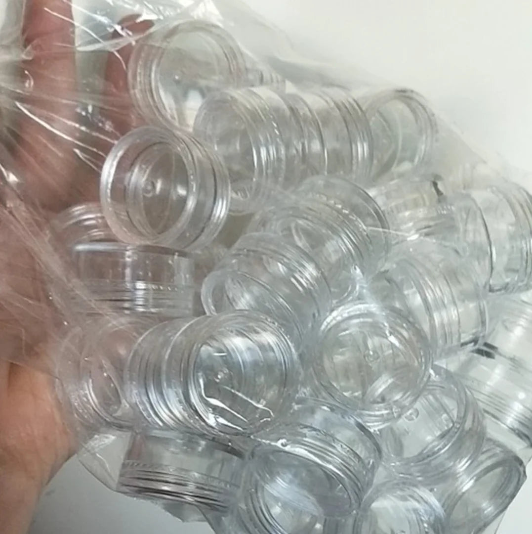 vvocci 50pcs 5g Clear Cosmetic Cream Sample Jars – Transparent Portable Containers for Balm, Lip Care & Skincare Quake M447 50pcs