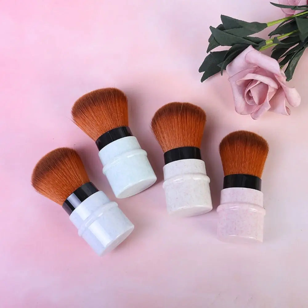 High Quality Retractable Makeup Brush with Cover Portable Powder Blush Brush Multi-Functional Single Blush Brush Outdoor Travel Quake
