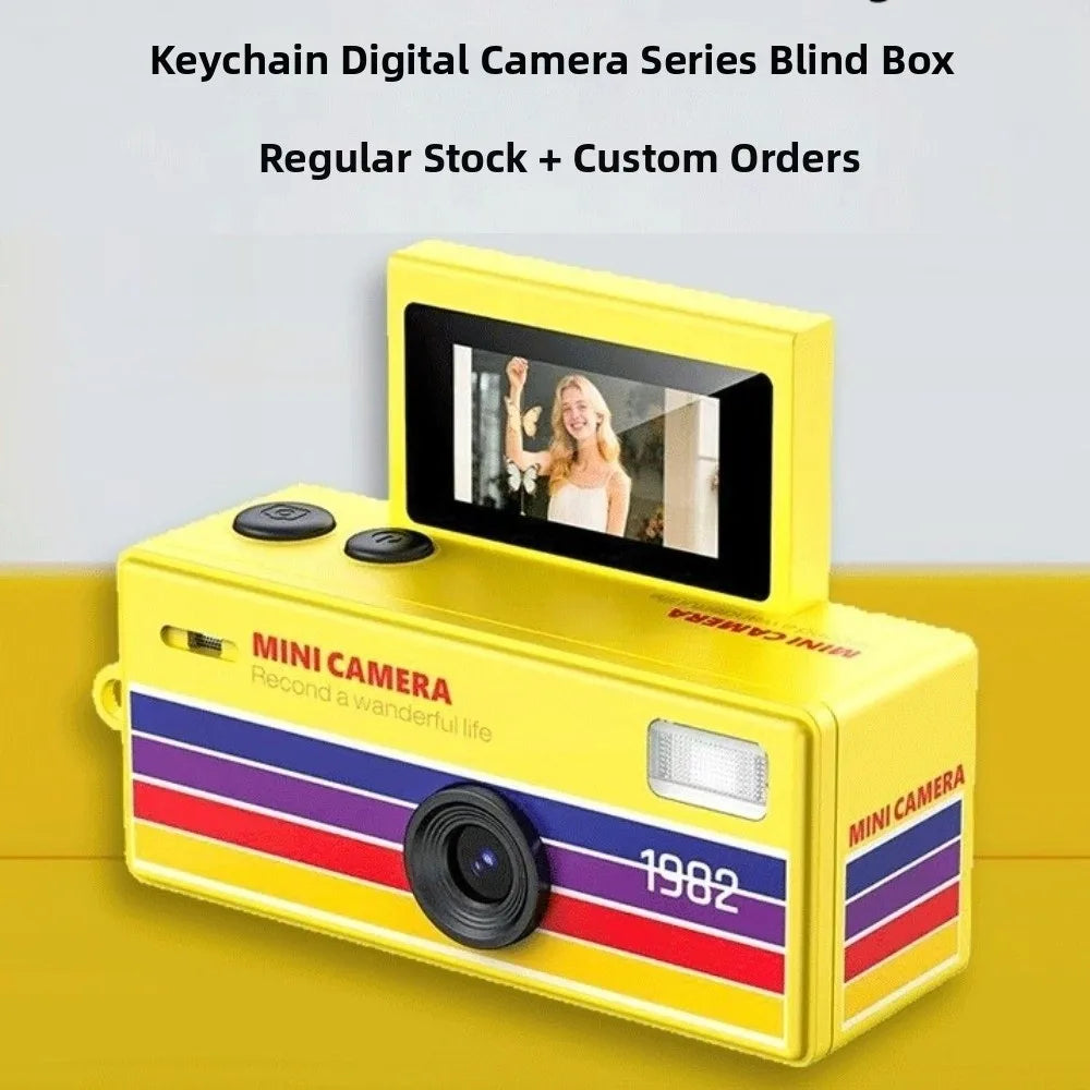 Gifts Flip Screen Keychain Thumb Camera Retro Bag Charm Digital Camera Mini with Video Recording Outdoor Sports Camera Quake