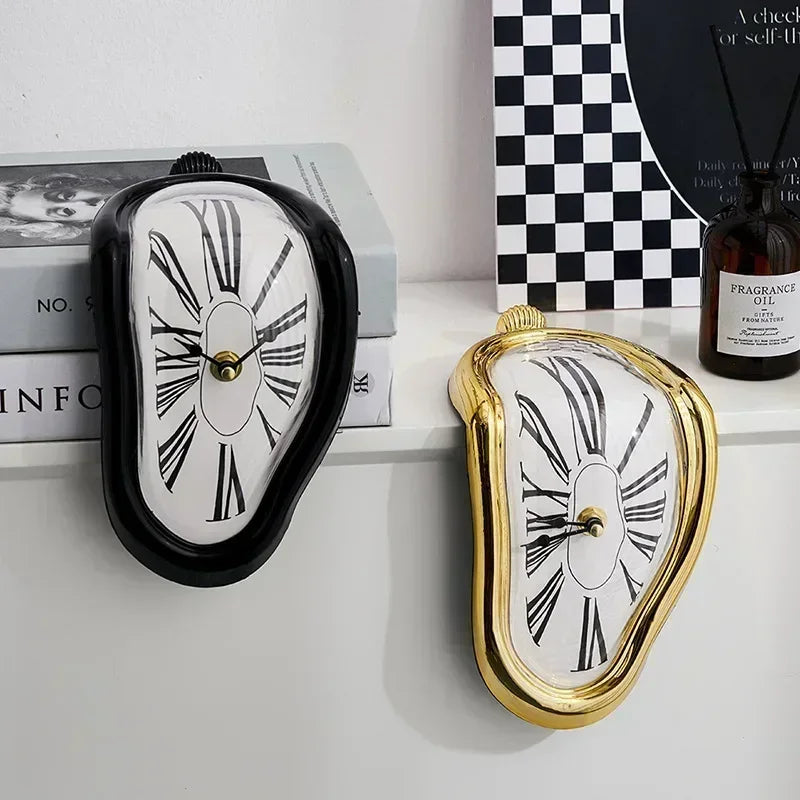 New Novel Surreal Melting Distorted Wall Clocks Surrealist Salvador Dali Style Wall Watch Decoration Gift Home Garden Quake