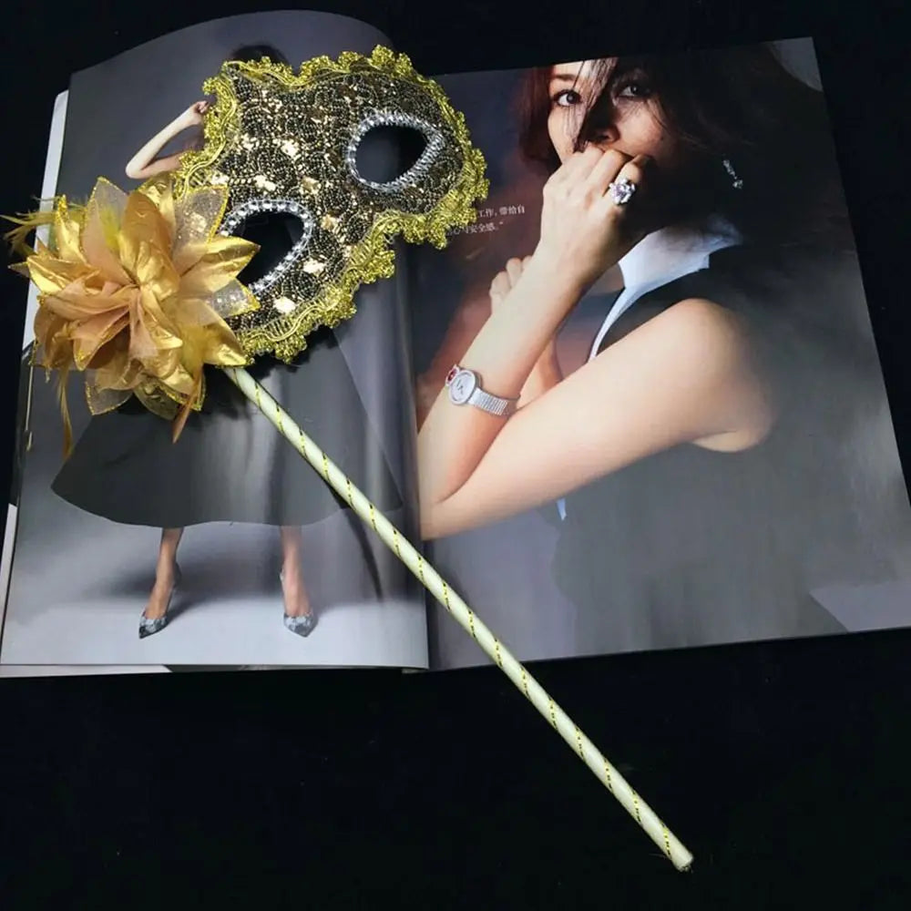 Stick Side Feather Flower Handheld Masquerade Masks Festival Costume Party With Holding Stick Translucent Half Face Mask Feather Quake