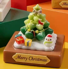 2Pcs Kawaii Christmas Set Box Miniature Figurines Resin DIY Crafts Statue Fairy Garden Accessory Desktop Ornament For Home Decor Quake coffee