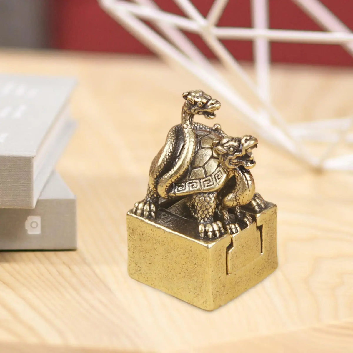 Xuanwu Statue Seal Decorative Brass Animal Sculpture Desktop Ornament for Spring Festival New Year Bookshelf Office Home Decor Quake