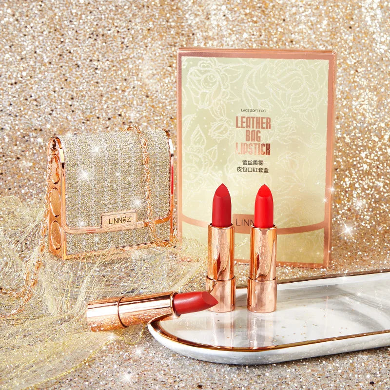 Matte Lipstick Set 3 Colours with Silver Chain Bag Waterproof Non-Stick Long Lasting Red 3.5gx3pcs Quake 01 Option 1