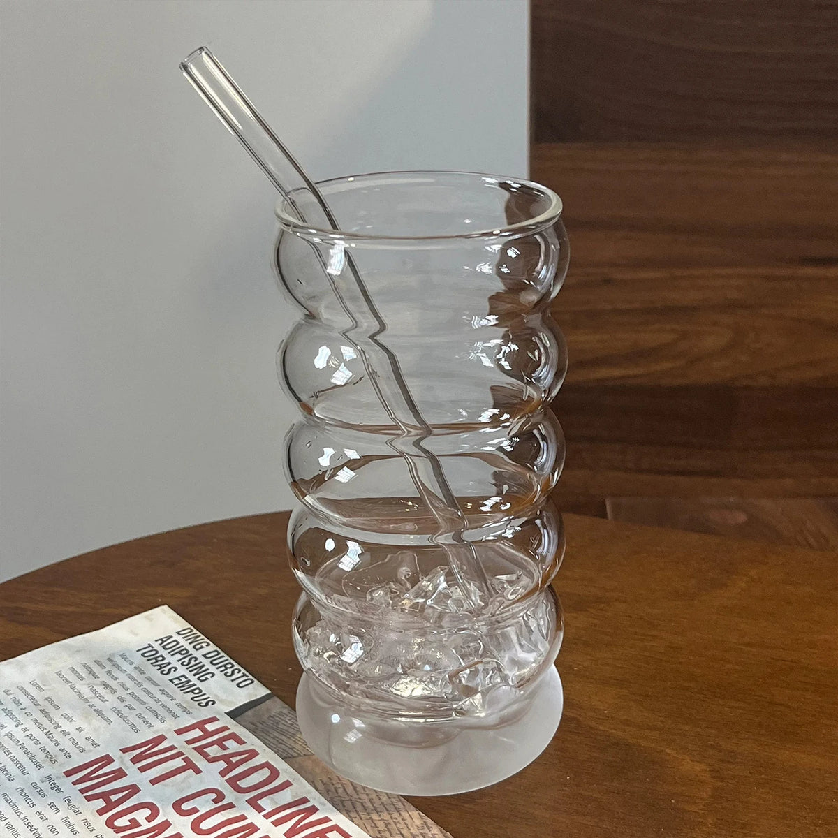 350/480ml Wave Design High Borosilicate Glass Tumbler with Straw Iced Coffee Cup Heat Resistant Tumbler for Cold Beverages Quake