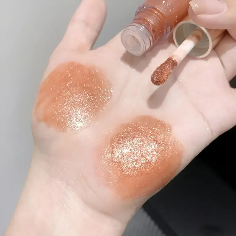 Moisturizing Glitter Lip Balm-Glossy Effect,Shimmering Lipstick with Heart Shaped Cap, Nourishing for All Skin Types Lip Makeup Quake