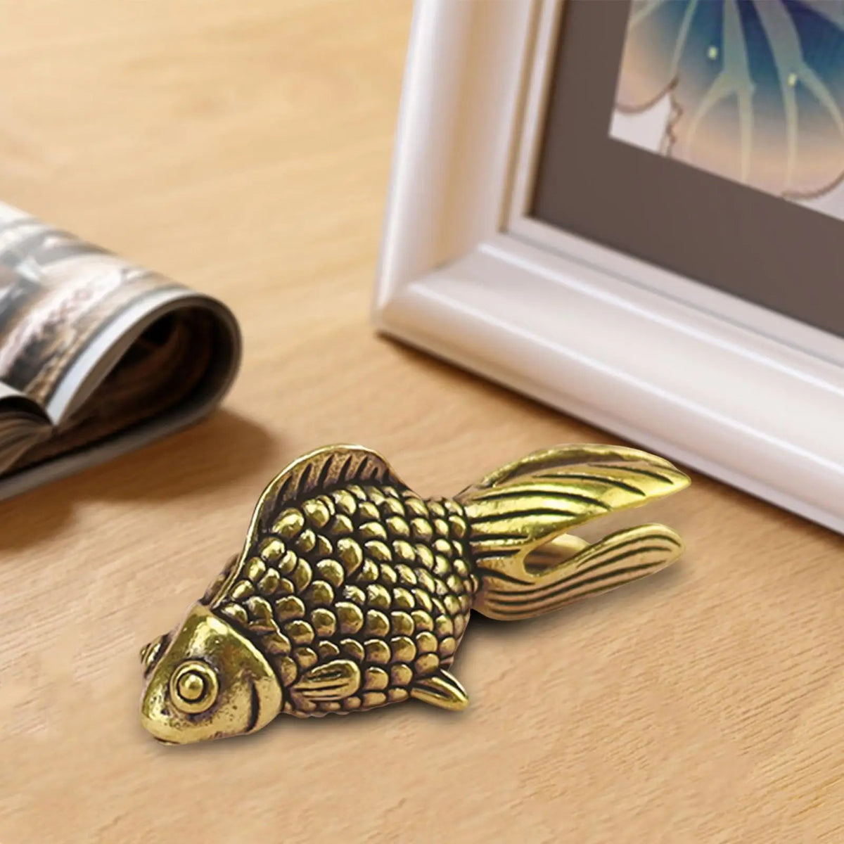 Goldfish Statue Collectable Antique Ornament for Office Bedroom Tabletop Quake