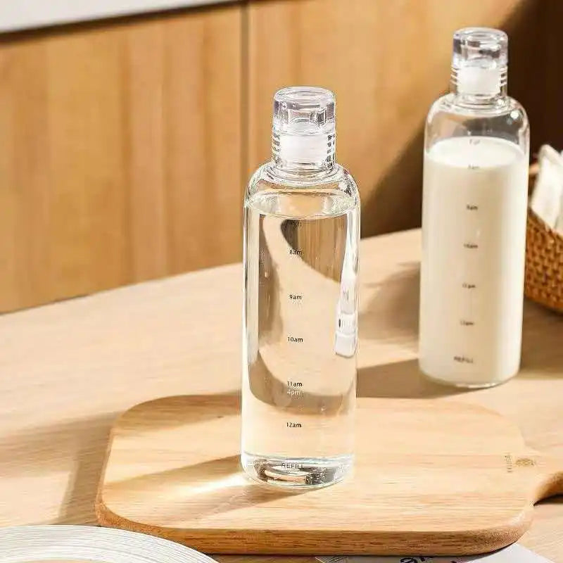 YWDL Large Capacity Glass Water Bottle 300-1000ML Multi-function Transparent Milk Cup for Outdoor Sports Creative Milk Bottle Quake