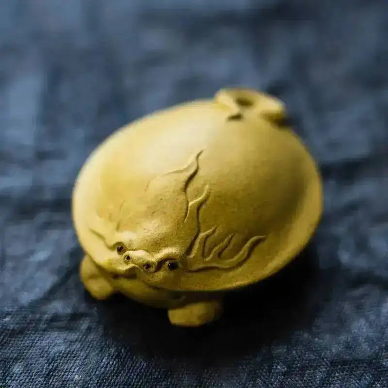 Yixing Zisha Tea Pet Turtle Tea Play Tea Ceremony Creative Ornament Duan Mud Rich Armor World Turtle Can Be Raised Tea Set Quake Golden Section