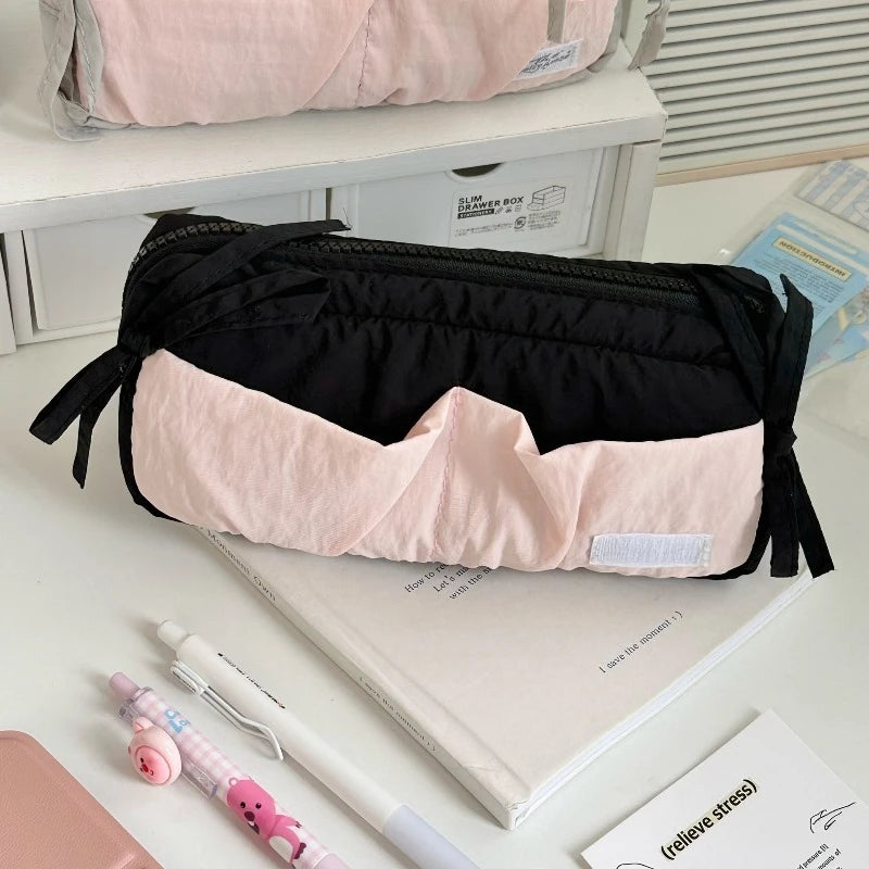 Small Fresh Cloud Toast Bow High Beauty Student Pen Case Multi Functional Large Capacity Storage Bag Quake