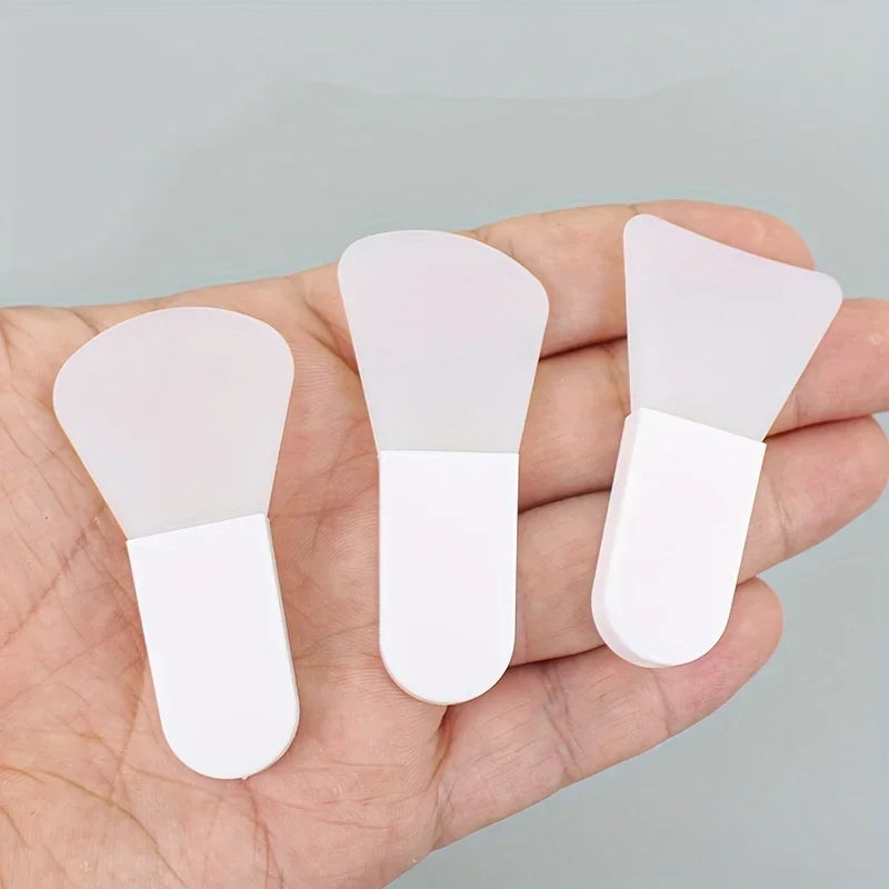 Makeup Mask Brush 3 Pieces Mask Applicator Brush Soft Silicone Brush, Mini Makeup Spatula Facial Beauty Tool Set, Facial Mud Quake