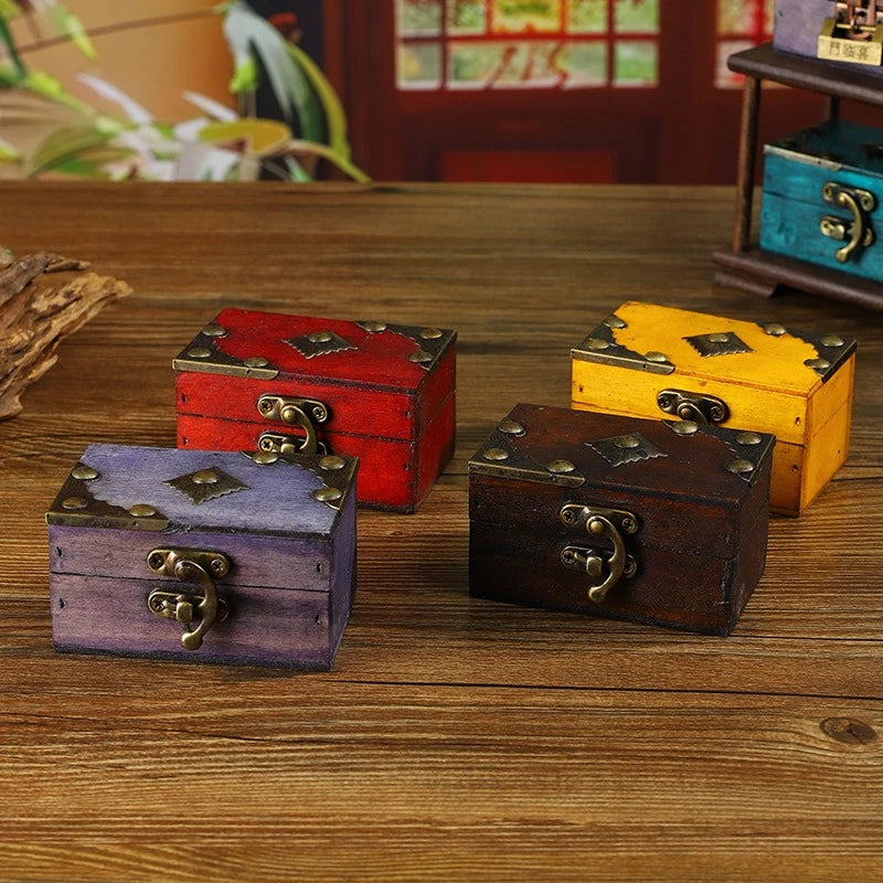 Vintage Wooden Storage Box with Lock Retro Jewelry Chest Treasure Case for Decor Escape Room and Dressing Table Quake
