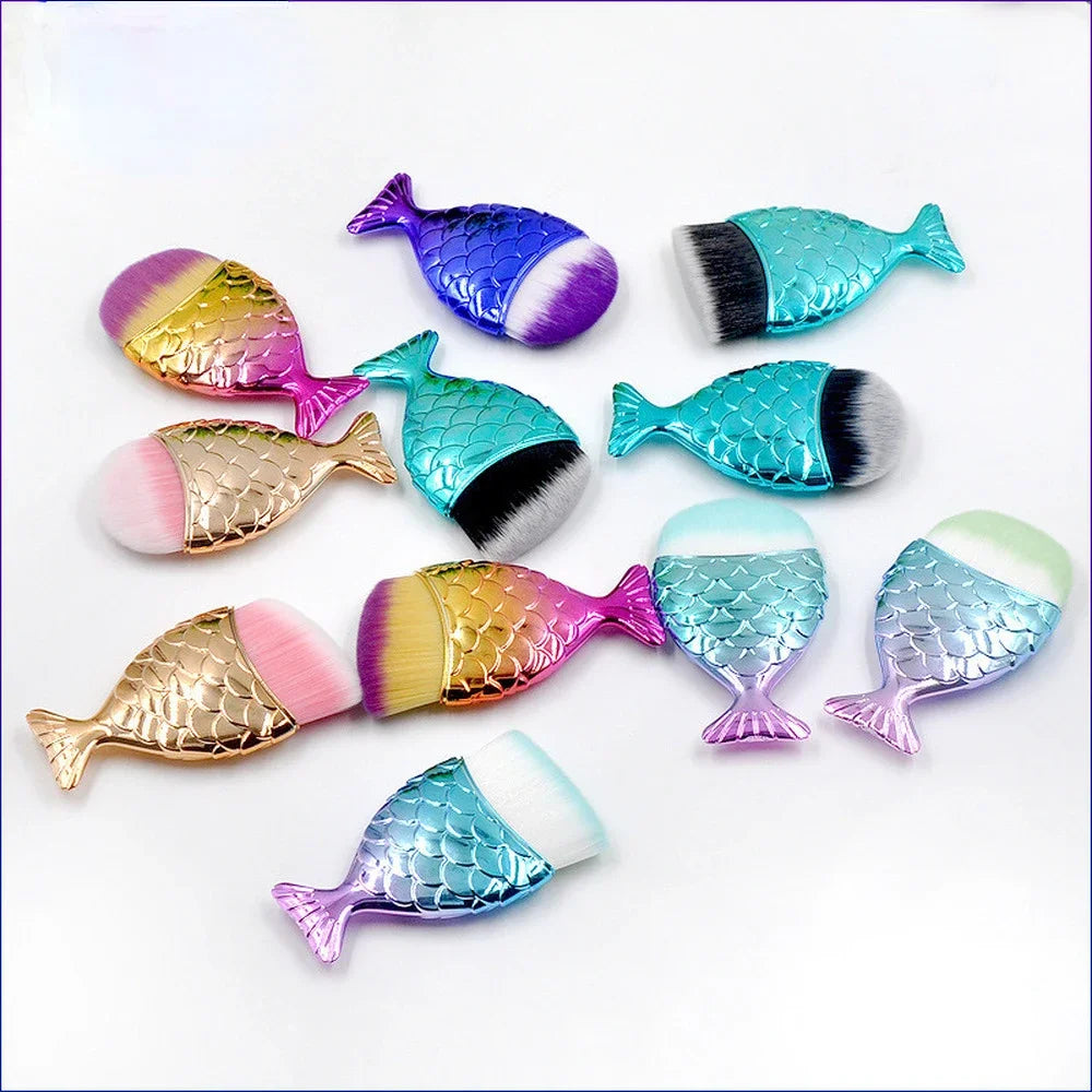 1pc Blush Brush Mermaid Shape Professional Face Makeup Brush Foundation Cosmetic Fish Brush Makeup Tool Kit Powder Nail Art Tool Quake