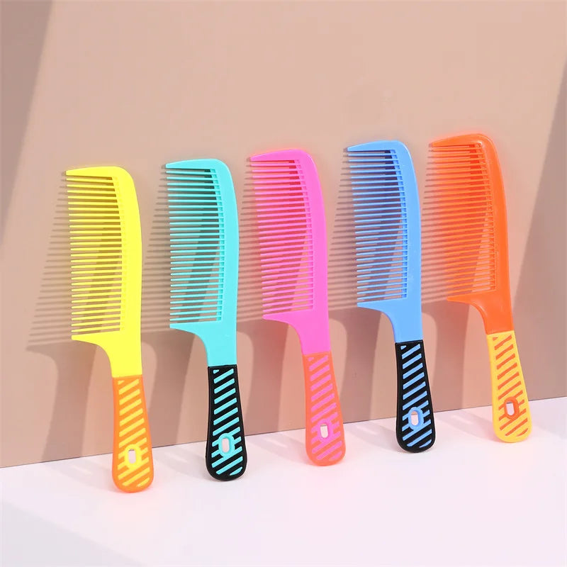 5pcs Random Color Fine Tooth Comb Set Essentials Styling Round Combs Plastic Handle Hairdressing Tools for Grooming and Beauty Quake 5pcs random color