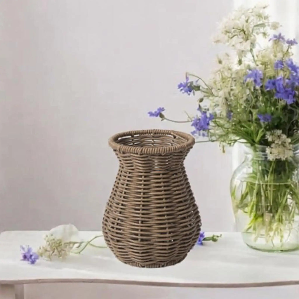 Premium Plastic Woven Vase Designer Flower Pot Small Arrangement Holder for Room Decoration Wedding Events Quake
