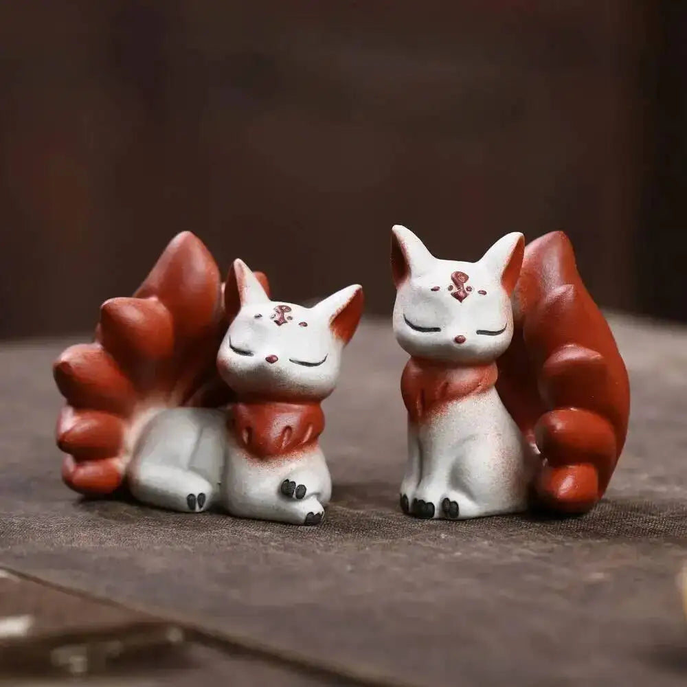 Purple Clay Tea Pet Fox Ornament Nine-tailed Spirit Fox Sculpture Creative Painted Tea Tray Decoration Accessories Tea Set Can Quake