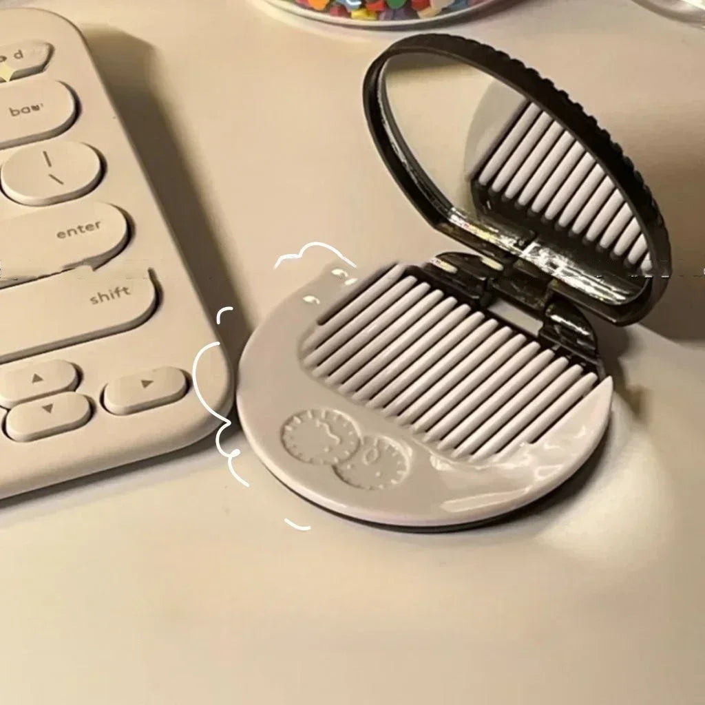 1pc Mini Pocket Chocolate Makeup Mirror Cookie Biscuits Compact Make Up Mirror with Comb Portable Traveling Folding Mini Miroir Quake