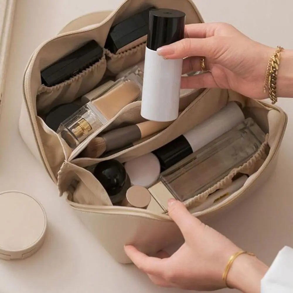 Portable Large Capacity Makeup Travel Cosmetic Bag Organizer with Brushes Slots Dividers Multifunction Storage Case Quake