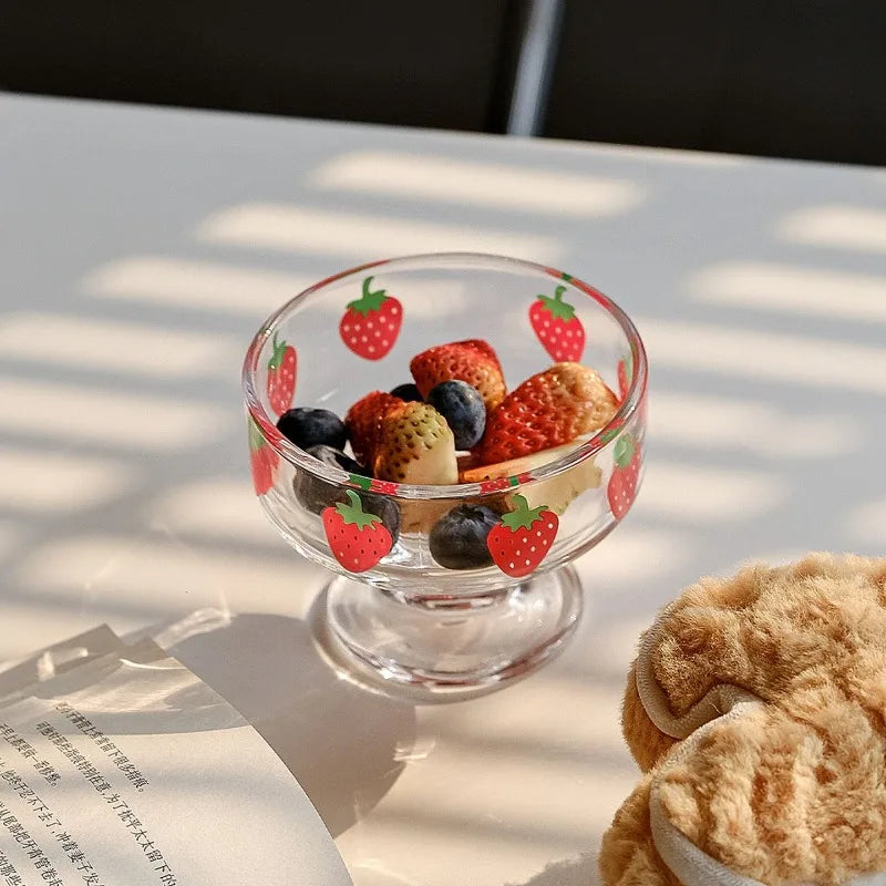 Cute Strawberry Ice Cream Bowl Children's Home Ice Cream High Footed Bowl Fruit Salad Dessert Bowl Quake
