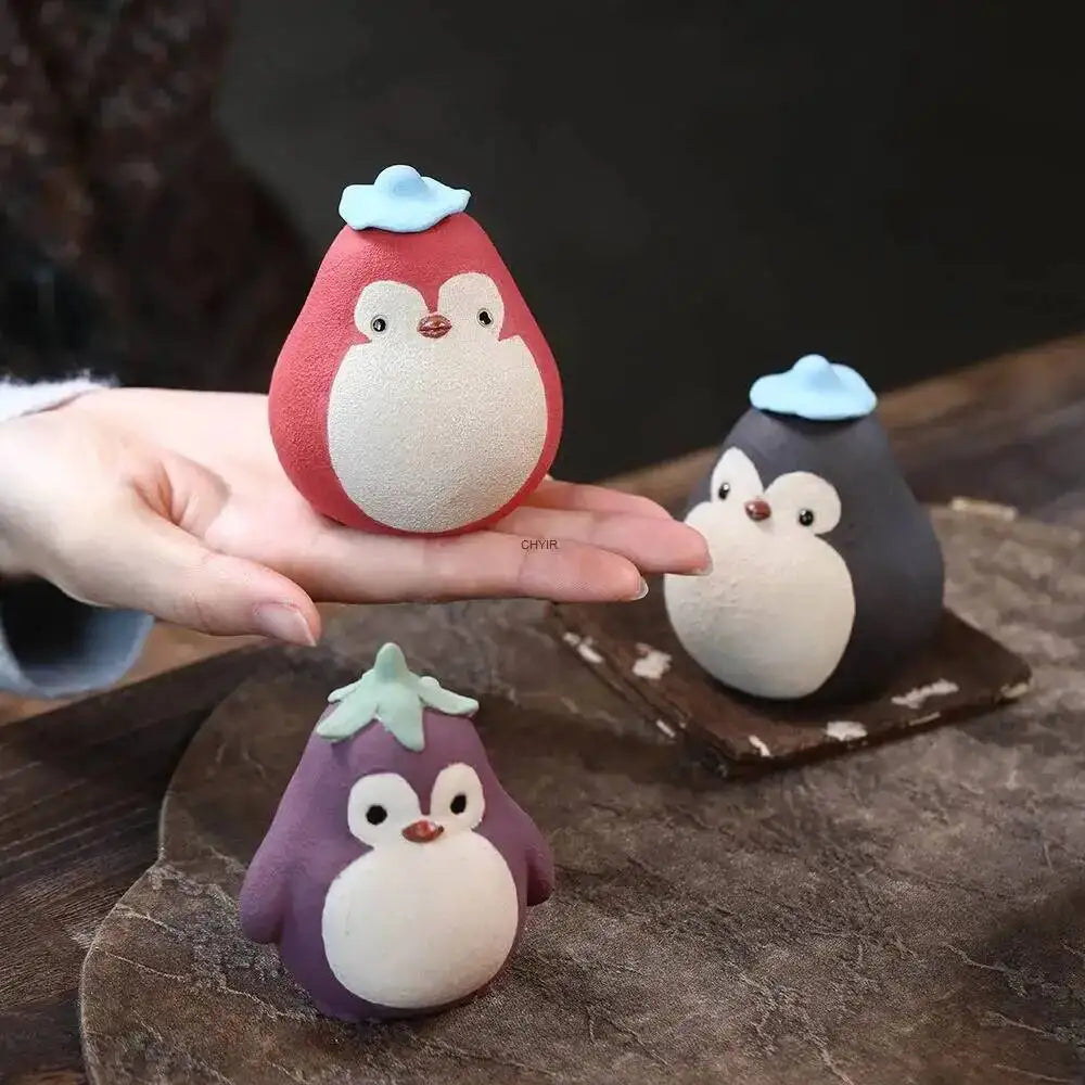 Yixing Zisha Tea Pet Penguin Eggplant Ornament Handmade Powder Clay Sculpture Little Chicken Cover Tray Tea Set Tea Play Tea Quake