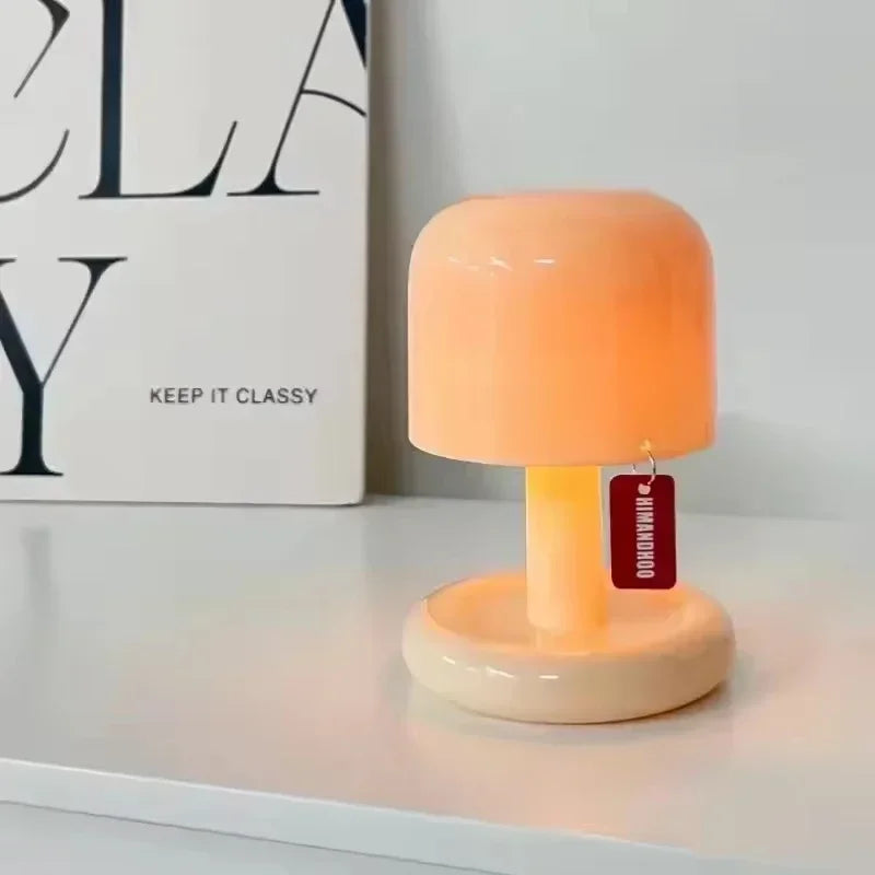 Mini Sunset Night Light Creative LED Table Lamp Mushroom Light USB Rechargeable Desk Bedroom Coffee Bar Decor Atmosphere Lamp Quake