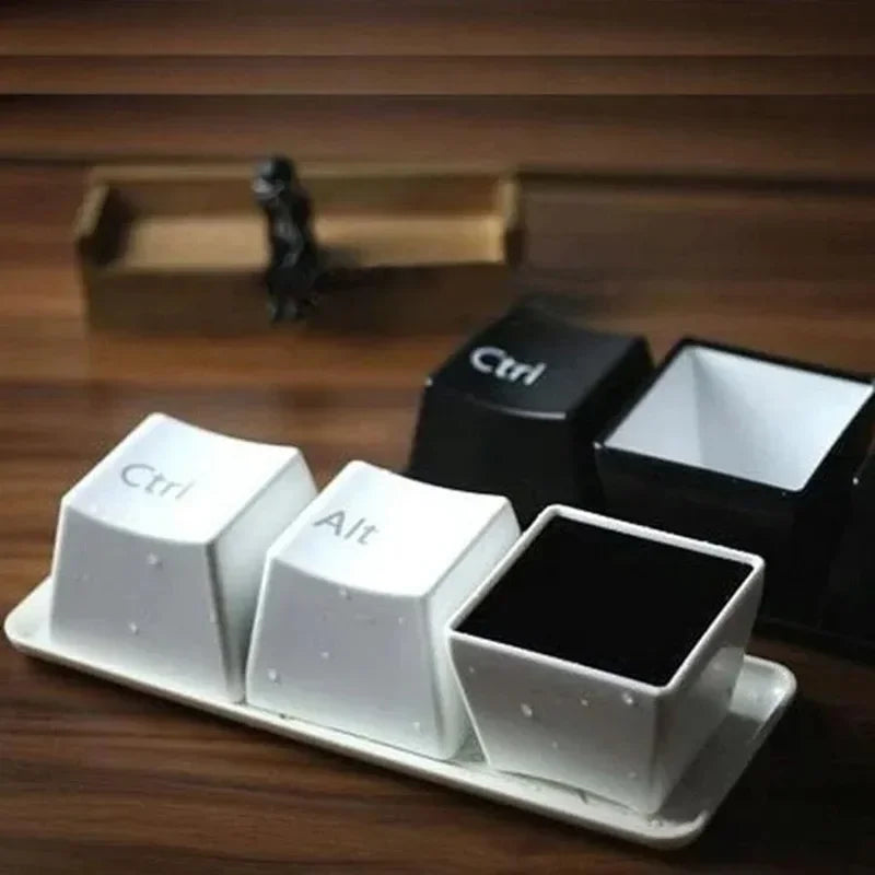 Creative Keyboard Tea Cup Office Coffee Cup Black Ctrl Del Alt Key Mug Quake