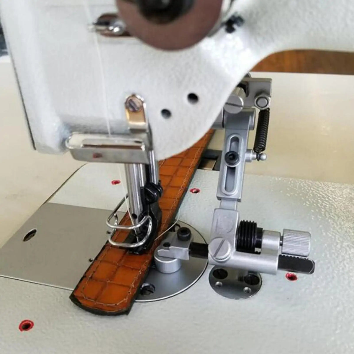 Suspended Edge Guide for Pfaff 1245 Sewing Machines Suspension Tool Set Quake