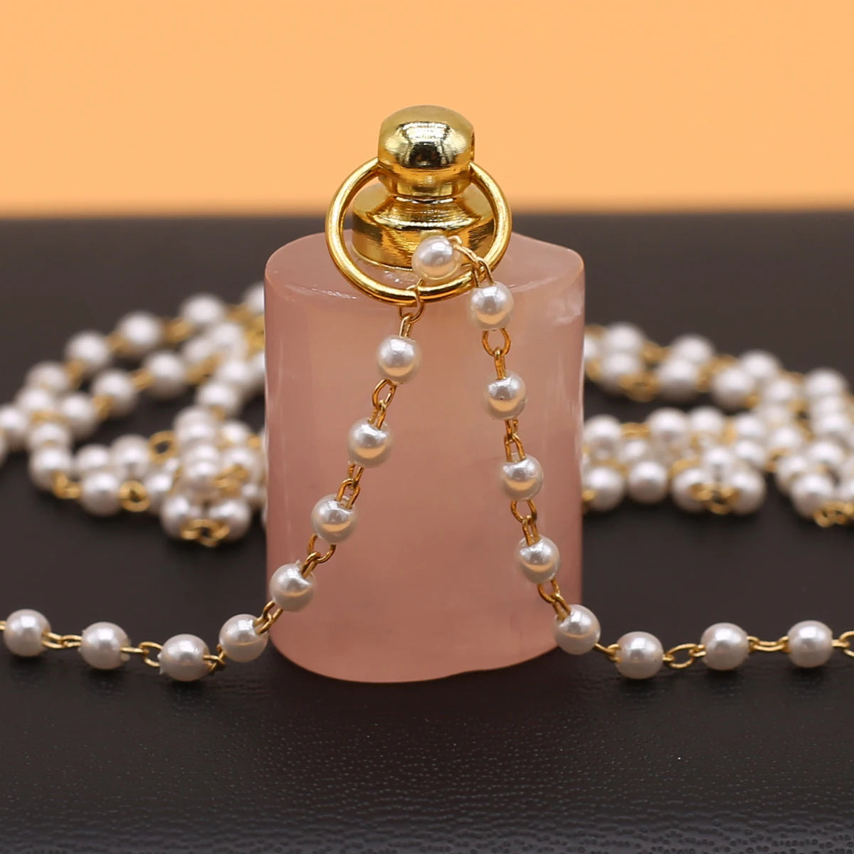 Spring Sweater Chain Perfume Bottle Necklace Natural Stone Rose Quartz Pendant For Women Christmas Halloween Gift Chain 80cm Quake 18x31x13mm