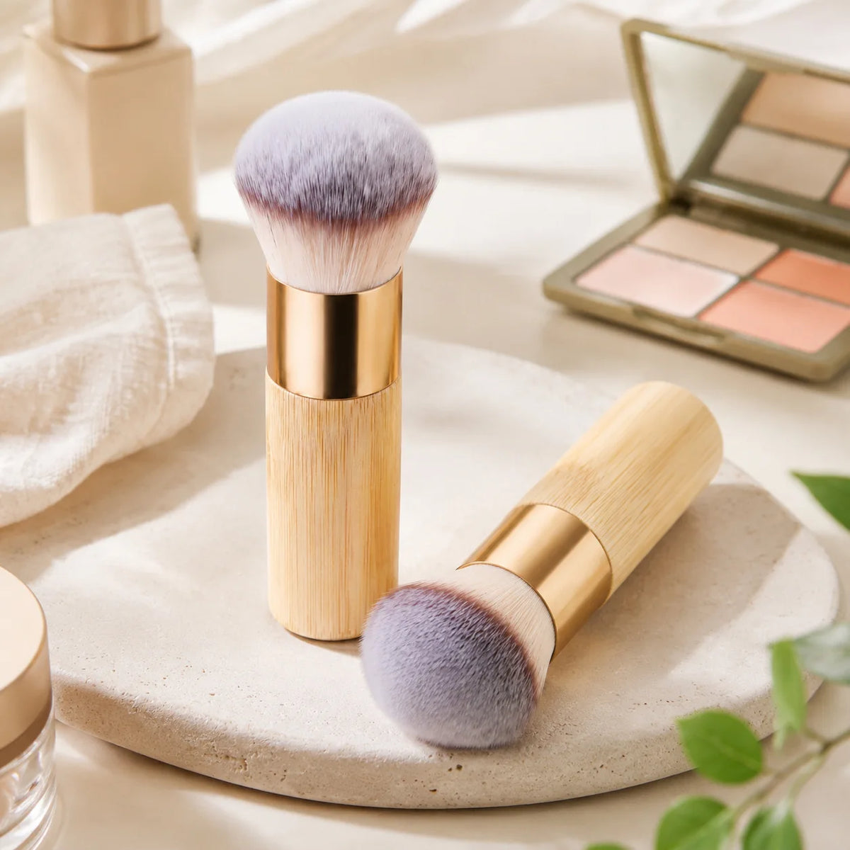 Wooden Handle Makeup Brush Professional Foundation Brush Kabuki Brush Soft Bristles Quake