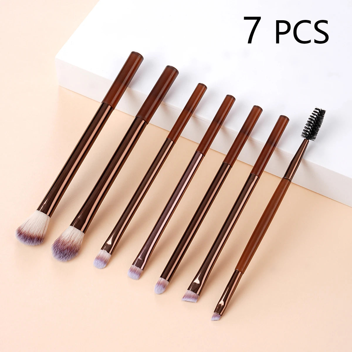 7PCS Makeup Brush Set Professional Eyeshadow Brush For Eyeshadow, Liner Eye Shade, Blend, Grooming Brows for Defined Makeup Look Quake 7 PCS-Brown