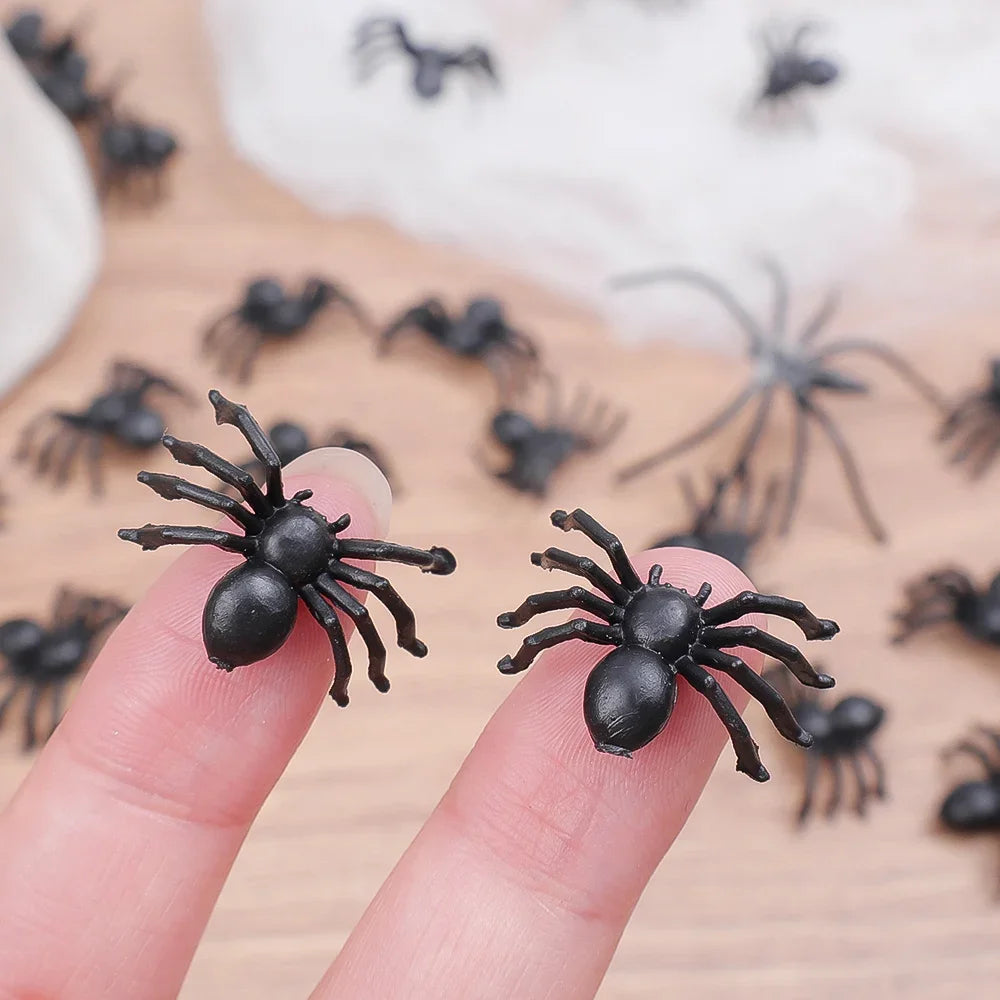 50/500pcs Horror Mini Black Spider Simulation Insects Toys Haunted House Spider Decor Supplies Halloween Home Party Decorations Quake