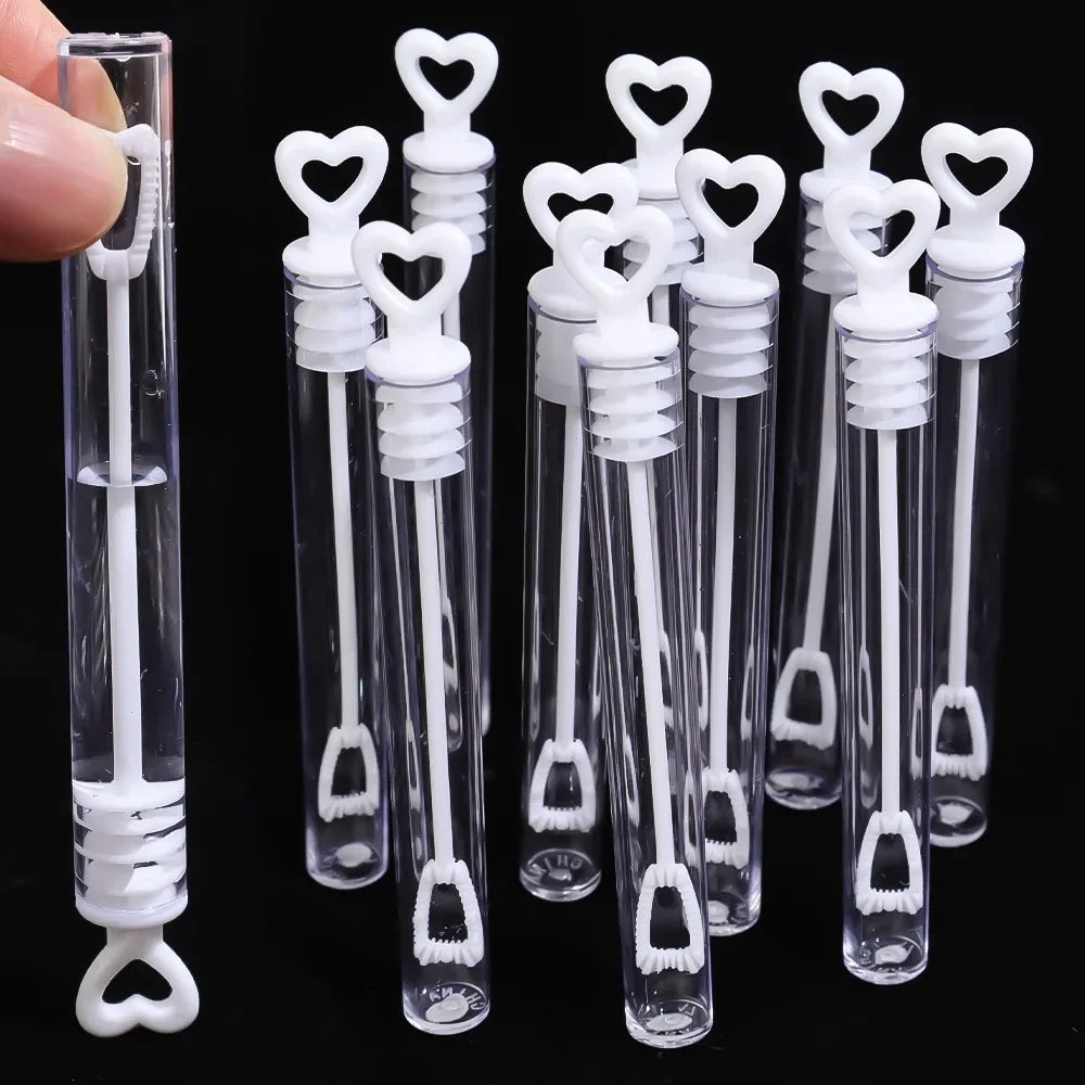 50/10pcs Love Heart Wand Tube Clear Empty Bubbles Soap Bottles with Heart Handle Wedding Gifts for Guests Party Decor Kids Toys Quake
